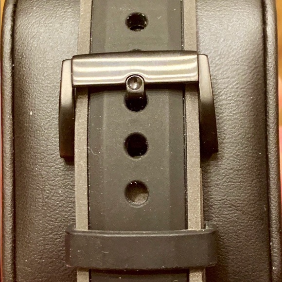 Movado Bold Motion Smartwatch - Picture 4 of 5